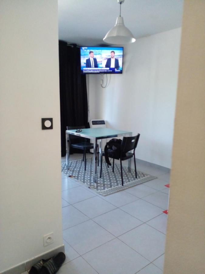 Appartement En Residence Climatise Avec Parking 몽펠리에 외부 사진